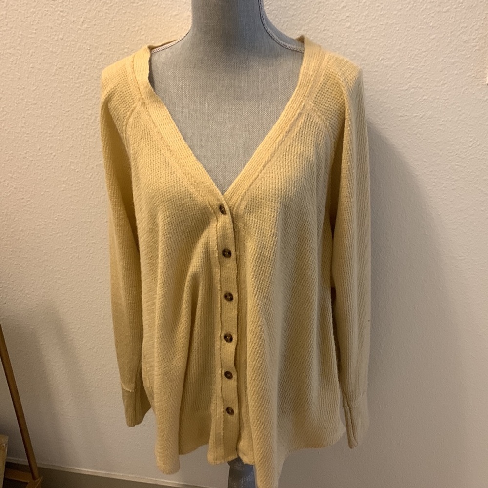 Comfy waffle init cardigan